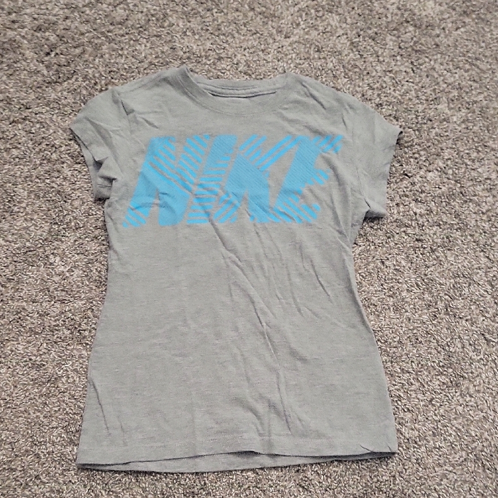 Nike Girls Gray T-Shirt with Blue Logo